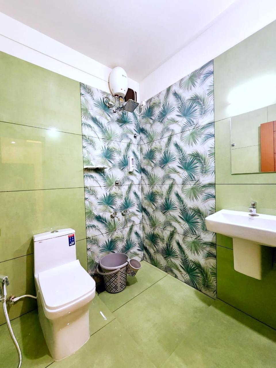Hotel Apsara Residency à Perintalmanna Extérieur photo